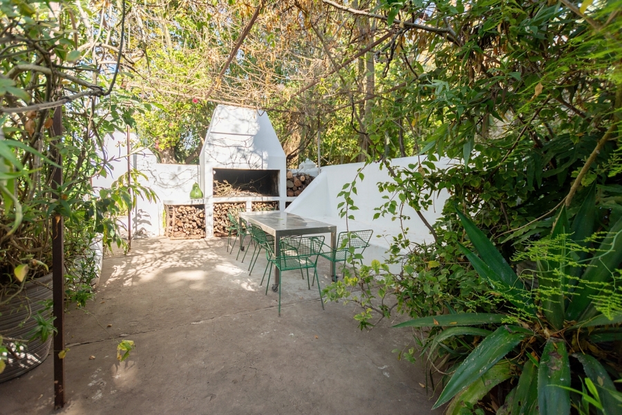 8 Bedroom Property for Sale in Hopefield Western Cape